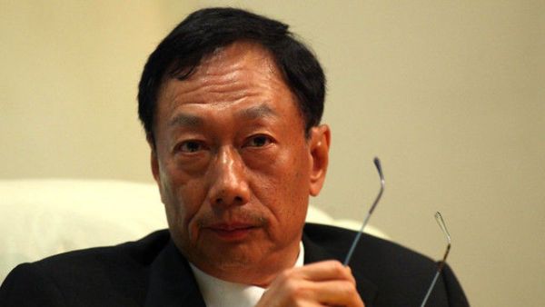 富士康郭臺銘：創(chuàng)業(yè)者得有點狼性，得能夠挖掘成長的資源        